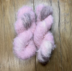 Ručně barevná příze Suri Alpaca 