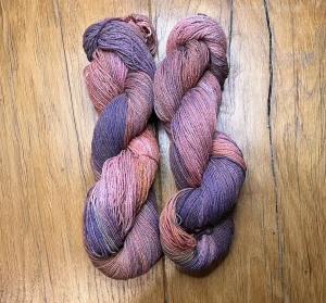 Ručně barevná příze Bourette Silk