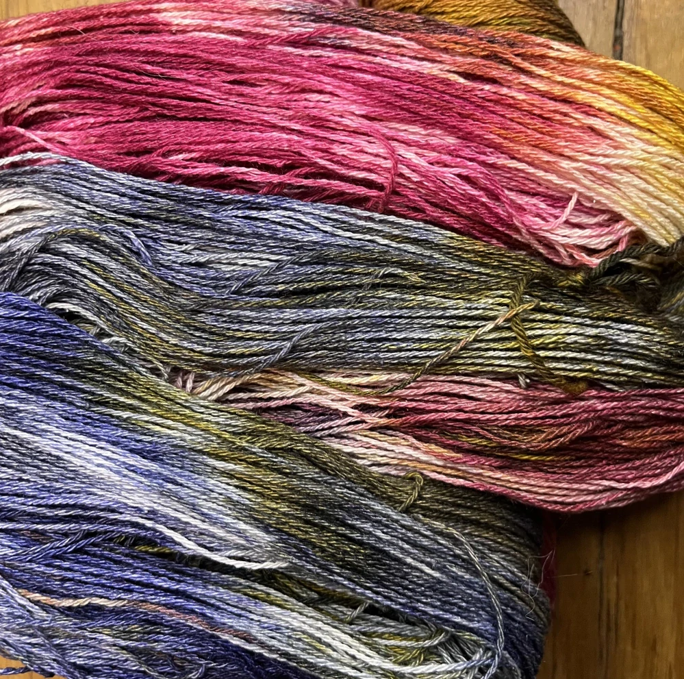 Ručně barvená příze Bourette Silk